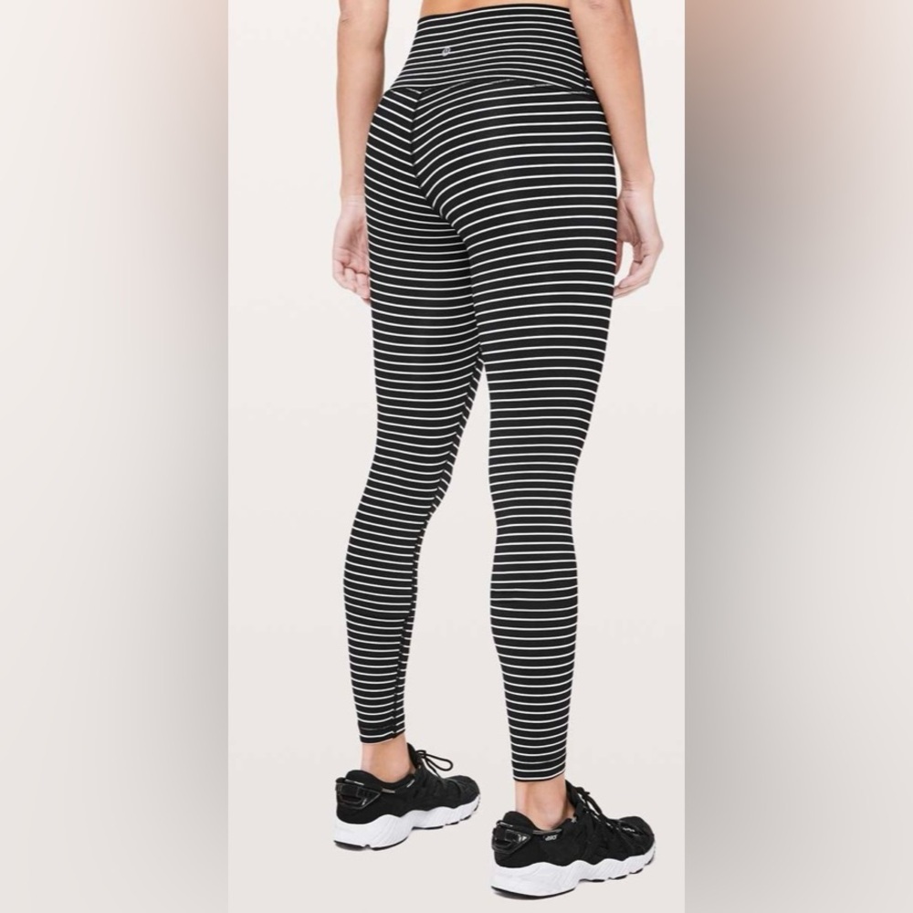 Lululemon Athletica wonder under high rise  Leggings